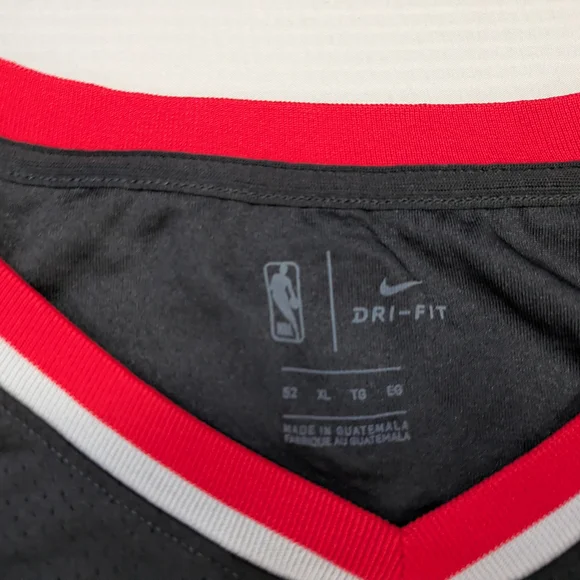 Sold - Picture 3 of 8